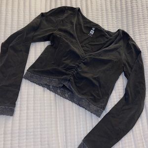 Long Sleeve Cropped Tee